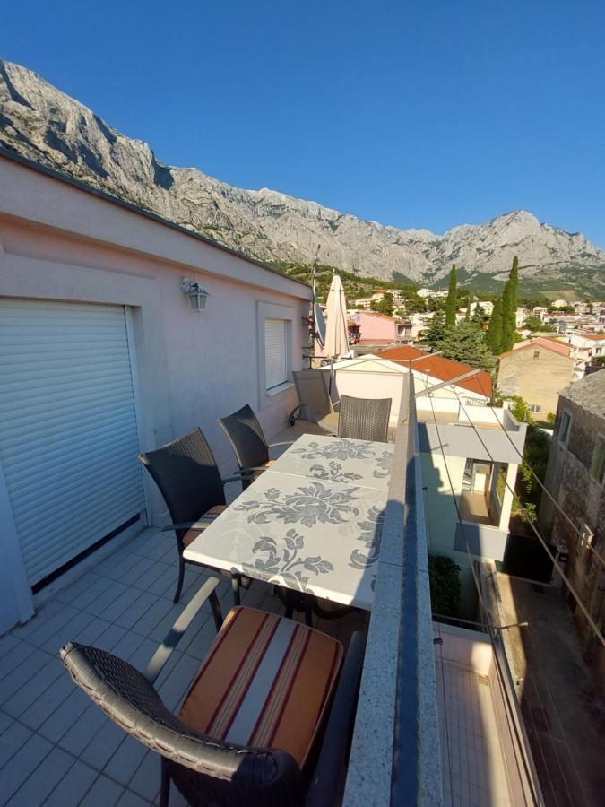 Holiday Baska Voda Ngoại thất bức ảnh
